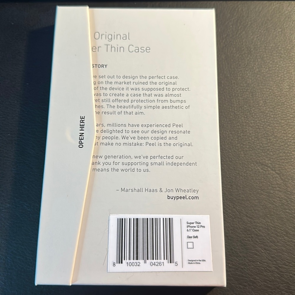 Peel Super Thin iPhone 12 Pro 6.1” case clear (soft)